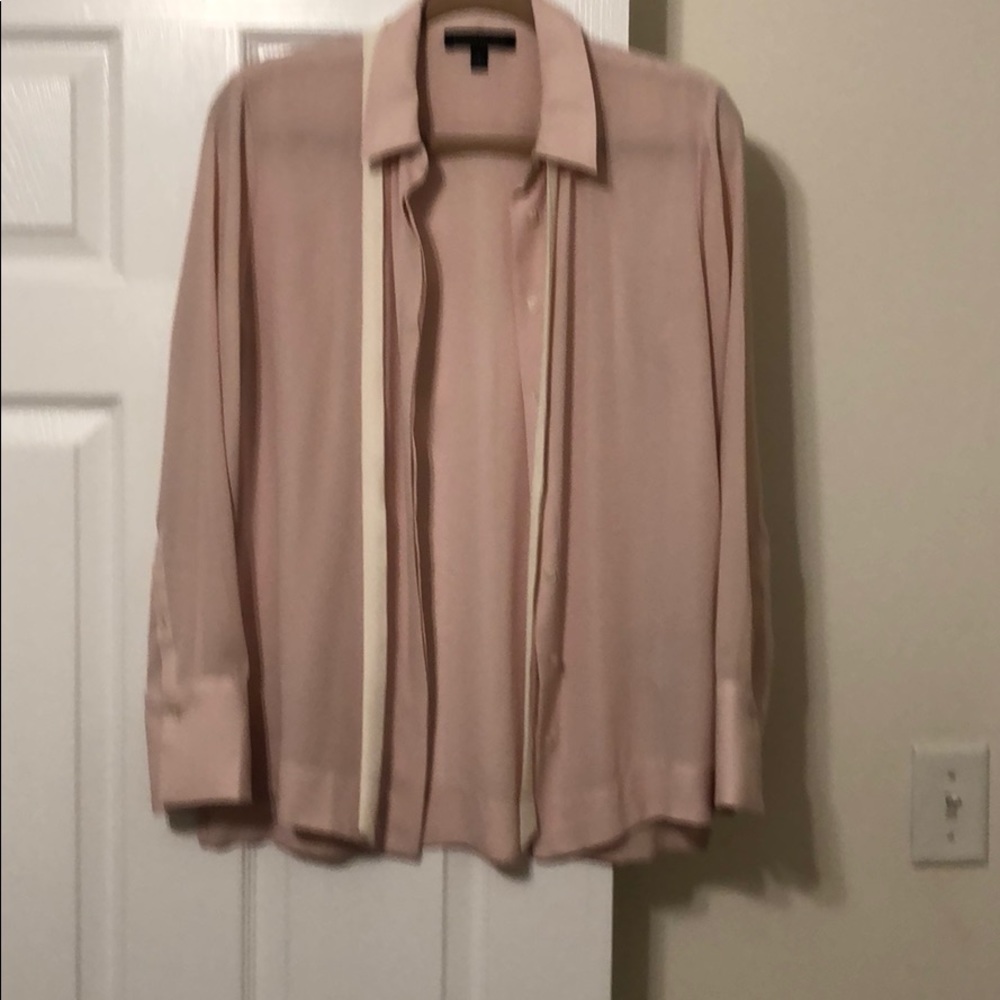 Light pink color blouse.size small